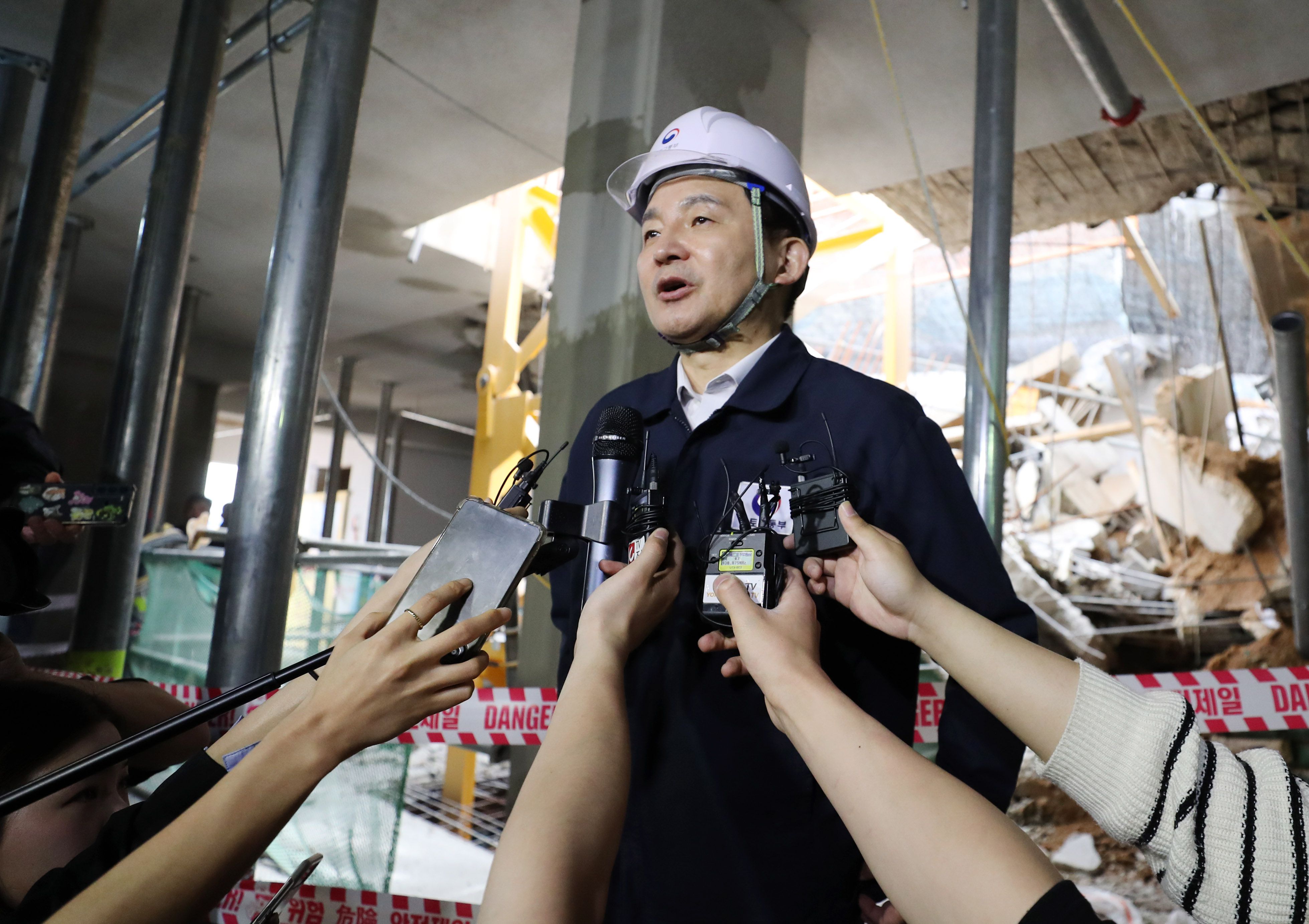 GS건설, 검단 아파트 붕괴 사고에 5% 넘게 하락