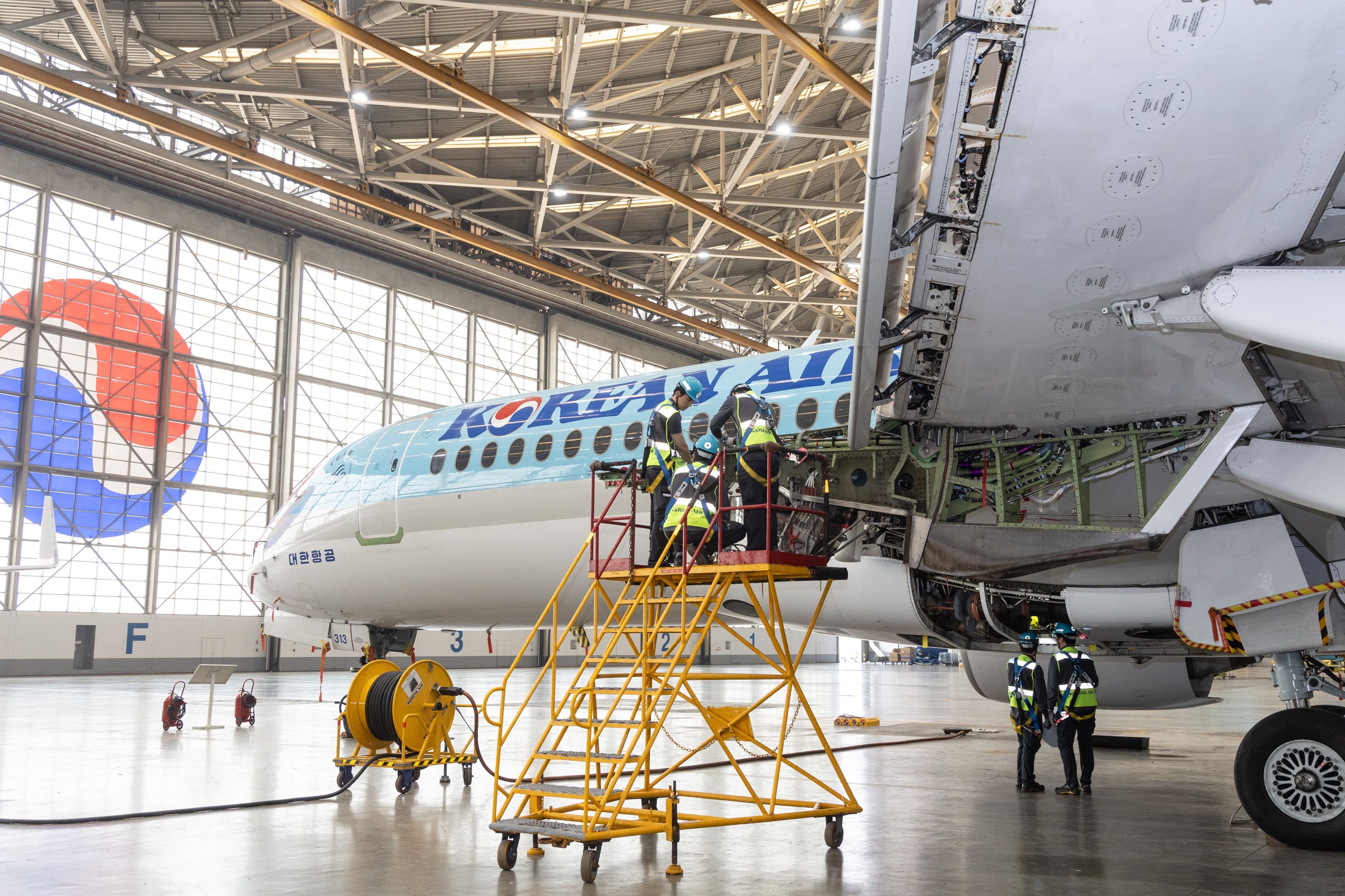 하나證 “대한항공, 기대·우려 공존하는 지금이 매수 기회”