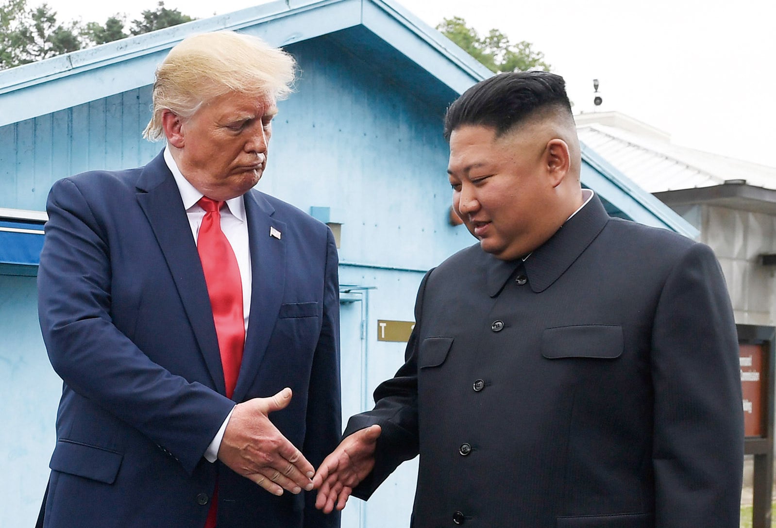 특징주] 트럼프-김정은 만남 가능성에 남북경협주 강세