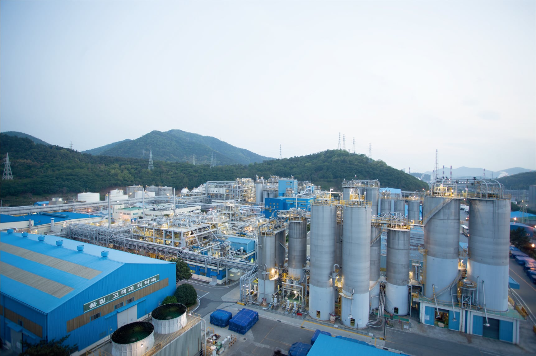 석유화학株 강세 배경은… 하나證 “러·우 종전과 美 LNG 수출”